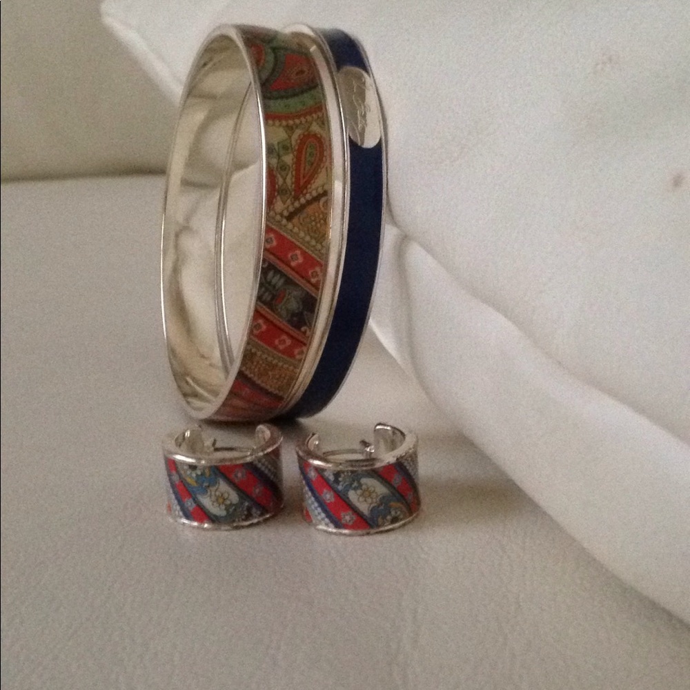Bracelets & earrings